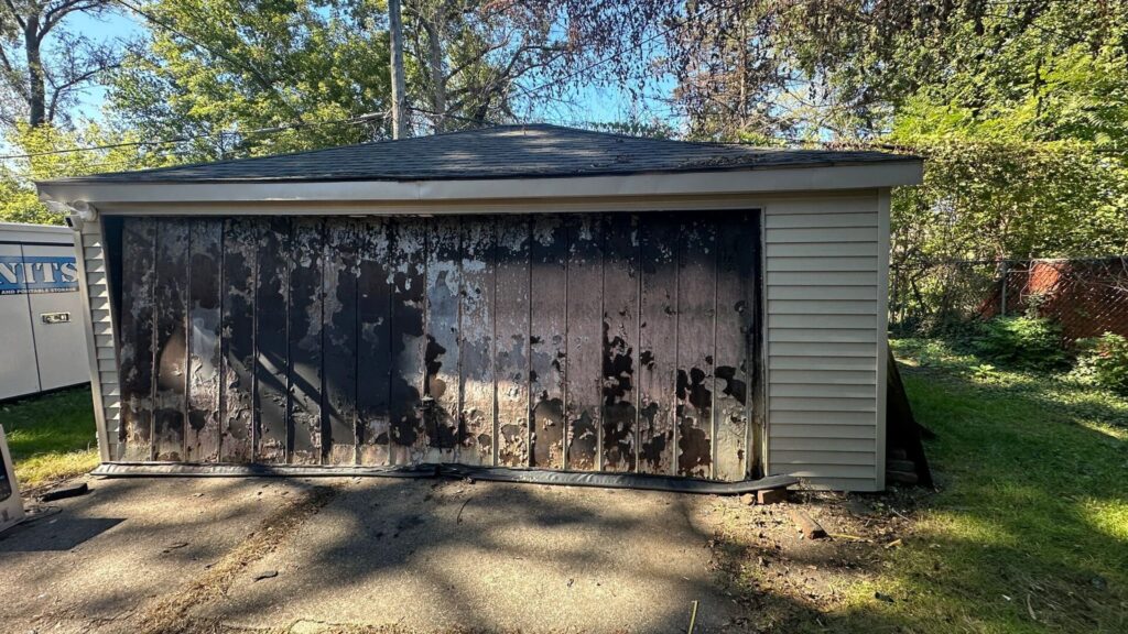 Garage Door Installation in Royal Oak, MI